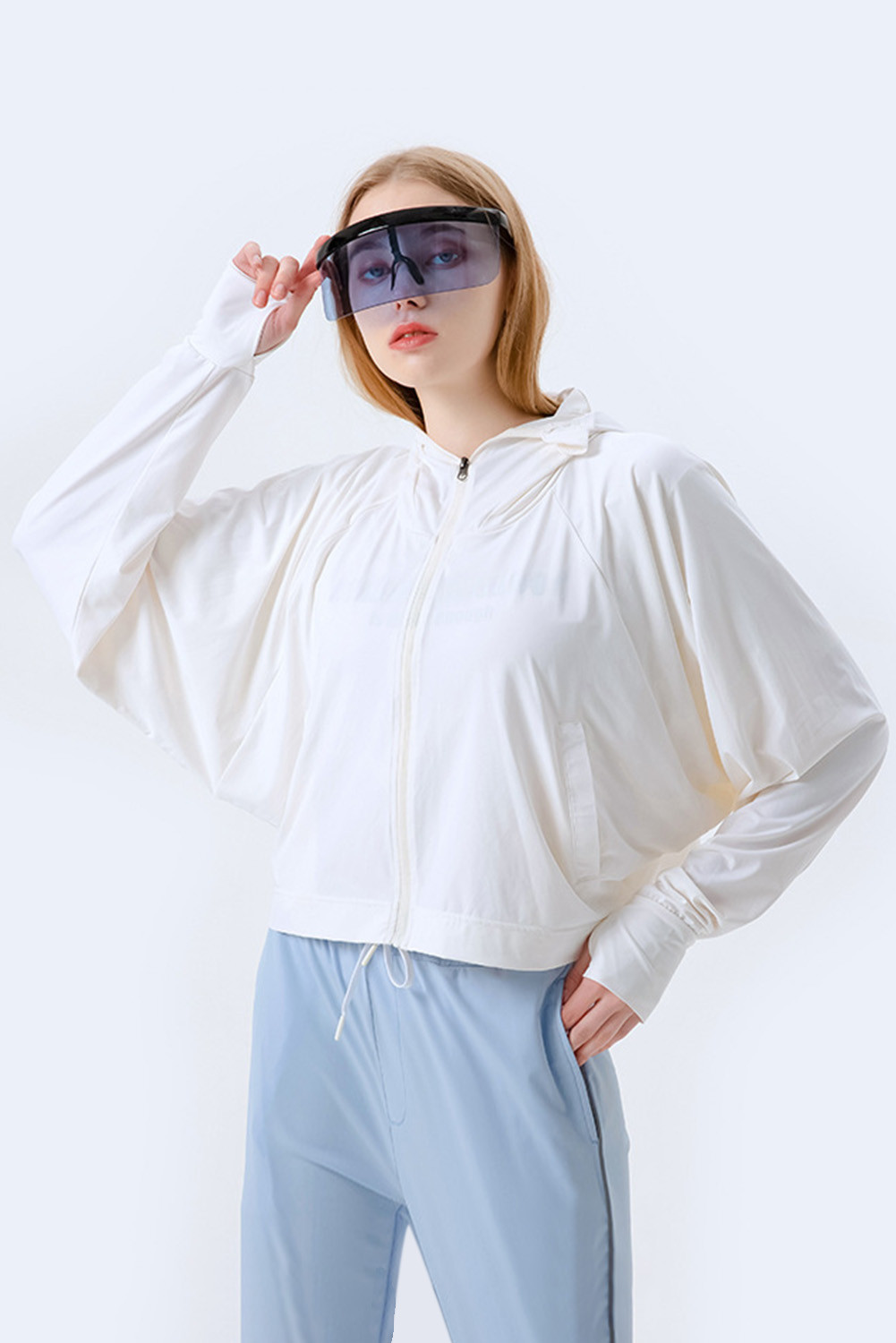 Wholesale Push it production, Cheap Sun Protection Long Sleeve Hooded White Jacket with Thumb