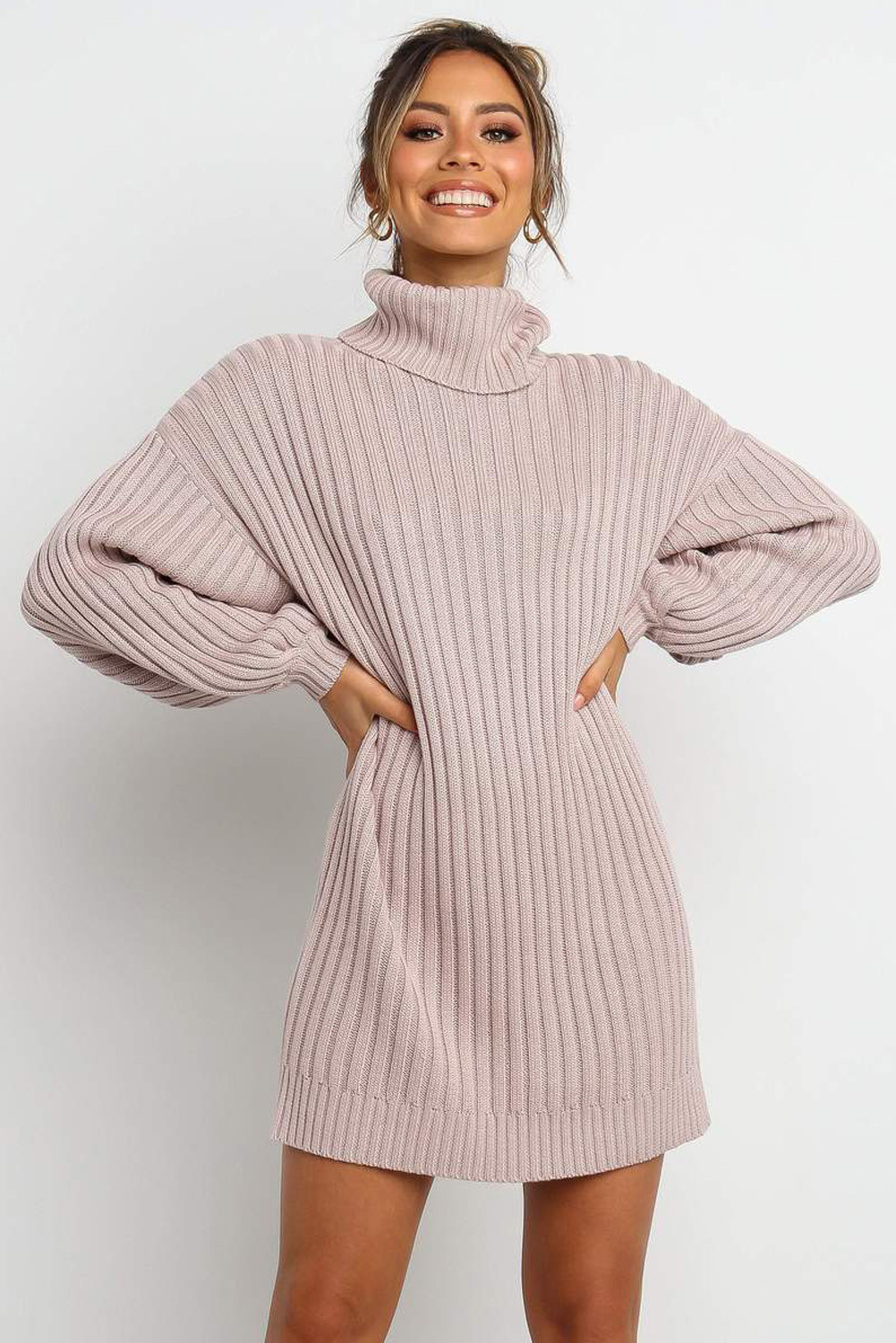 pink turtle neck outfit
