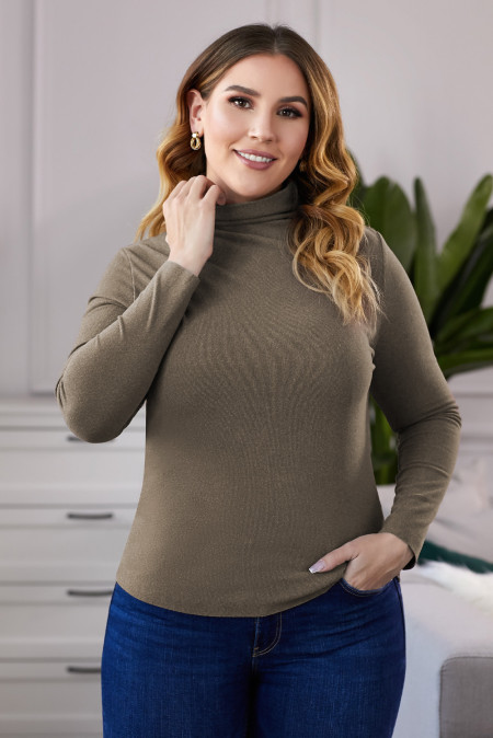 plus size turtleneck outfit